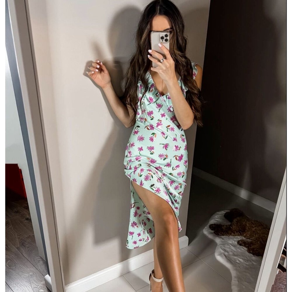 ZARA GREEN FLORAL PRINT SATIN MIDI DRESS WITH RUFFLE TRIMS SIZE S, NWT SS22